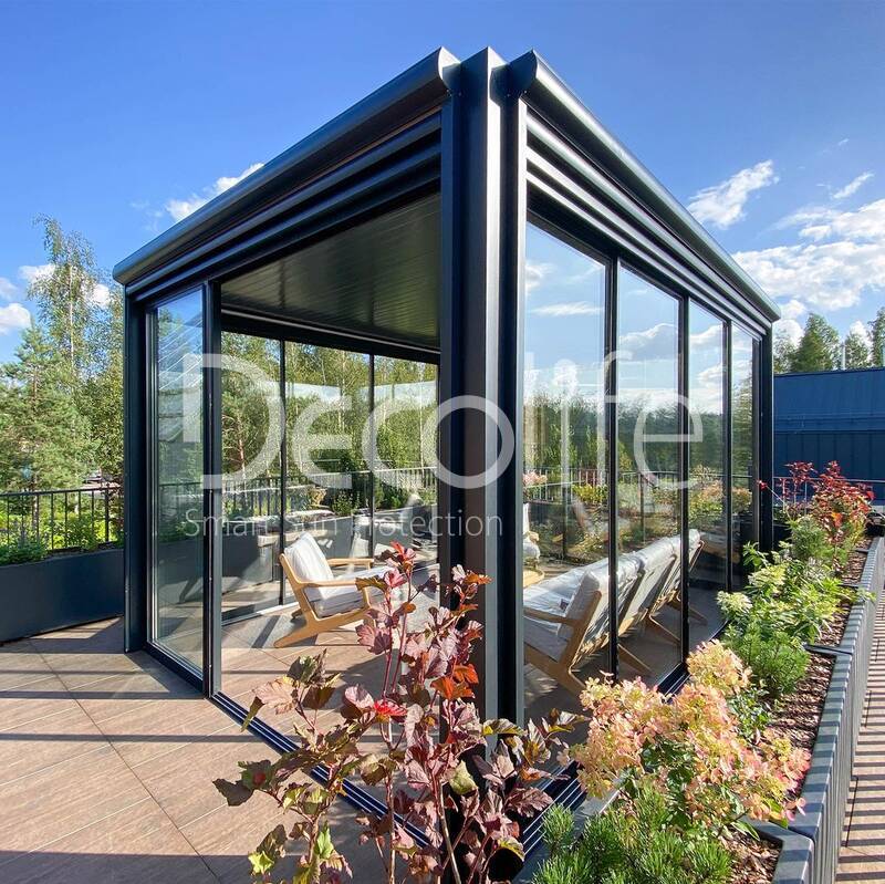 Пергола Decolife Bioclimatic + Остекление S500 - г. Минск, ЖК Зеленая гавань