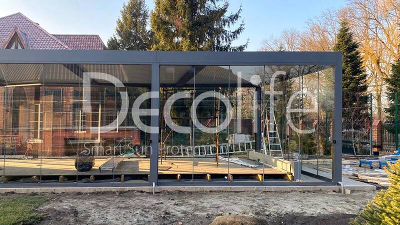 Пергола Bioclimatic Decolife B600 PIR + Раздвижное остекление S200 - г. Краснодар