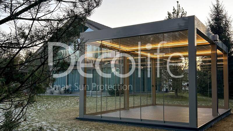 Пергола Decolife Bioclimatic B700 + Раздвижное остекление S200 - Ленинградская обл, КП Osko village 