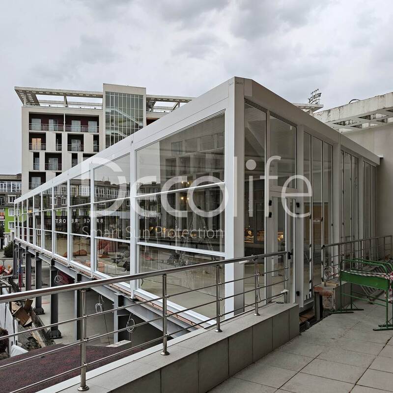 Пергола Decolife Bioclimatic B600 + Гильотинное остекление - г. Сочи, ФТ Сириус, ГК Bridge Resort
