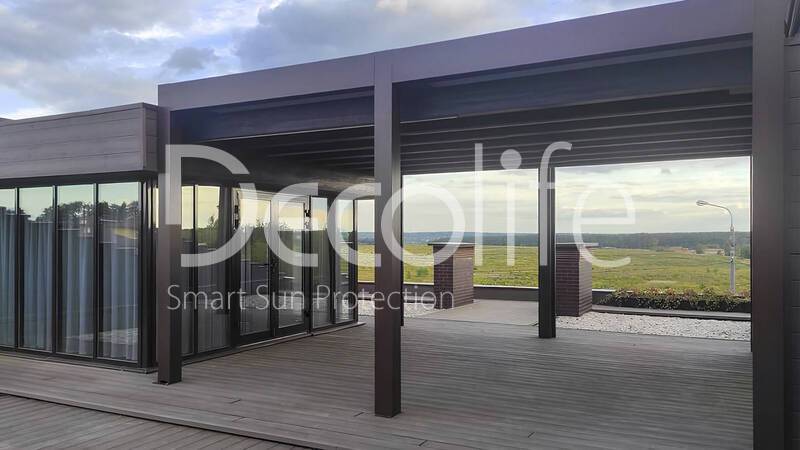 Пергола Bioclimatic Decolife B500 + Вертикальная система Zip 130 - к.п. Никологорские дачи