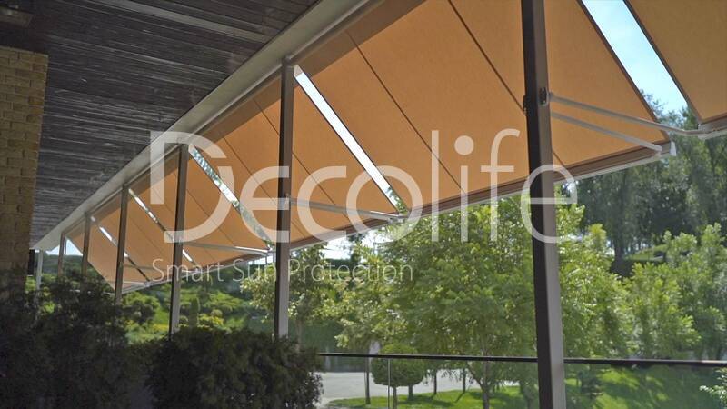 Витринные маркизы Decolife G400, реализовано нашим партнером ''TENT VERTEX''  - г. Алматы, р-н ''Абай''