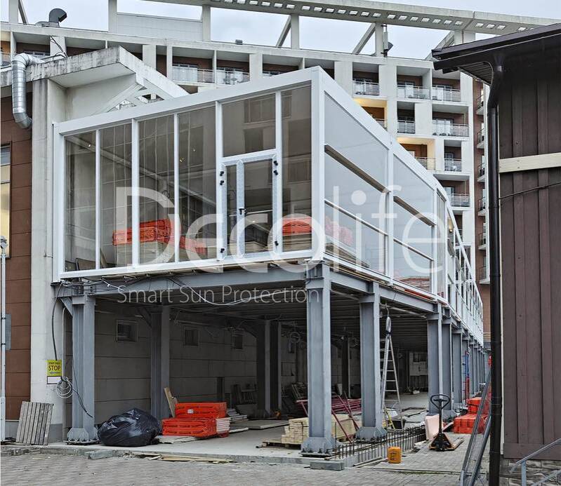 Пергола Decolife Bioclimatic B600 + Гильотинное остекление - г. Сочи, ФТ Сириус, ГК Bridge Resort